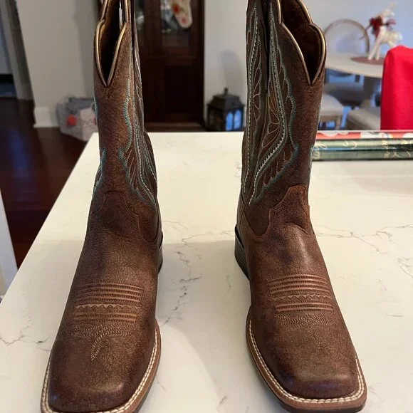 NWT Ariat Brown Leather Western Cowboy Boots — Women’s US 7B - Picture 2 of 6